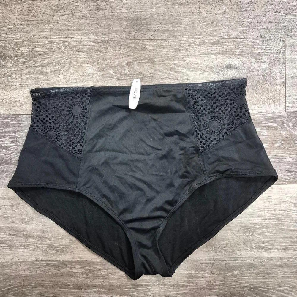 Women's Adore Me Panties Size 2X‎ Black